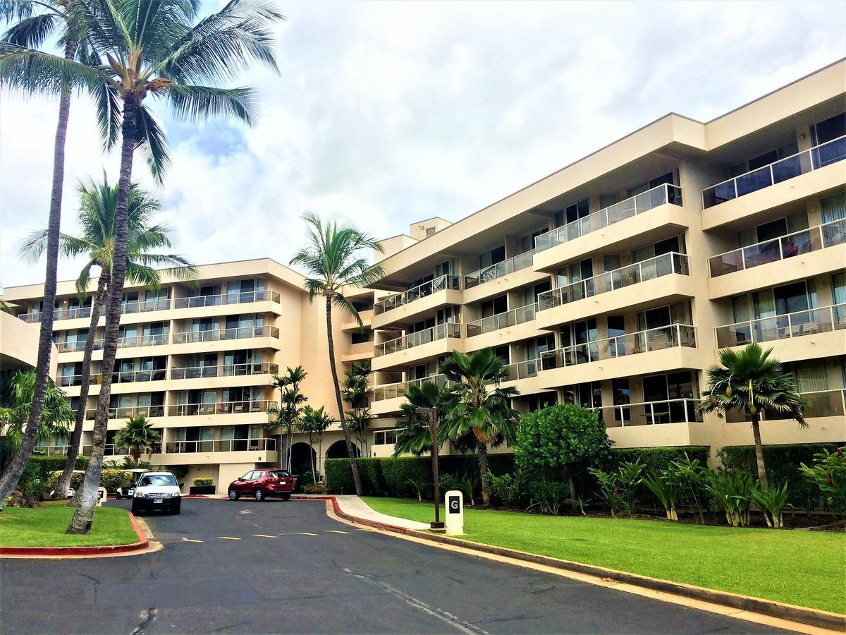 Maui Banyan By Condo Rentals Hawaii Уэйлея Экстерьер фото